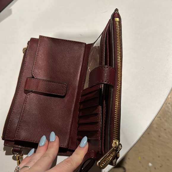 Leather smartphone wallet - Picture 4 of 5